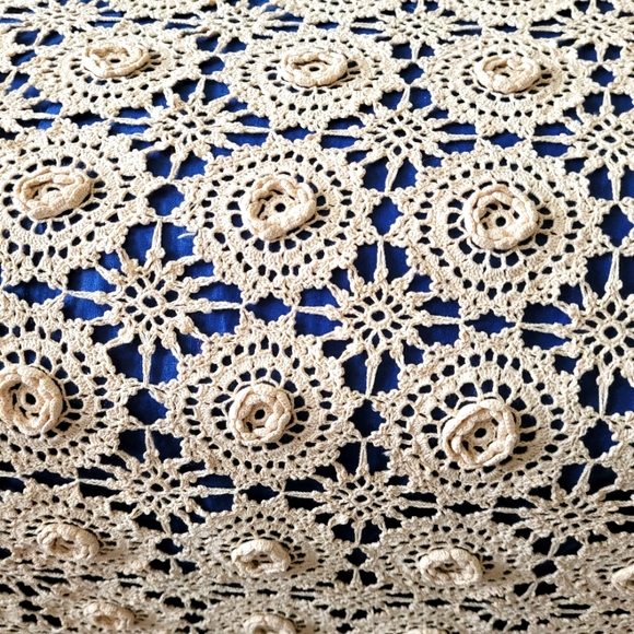 Crochet custom made comforter - Picture 5 of 9